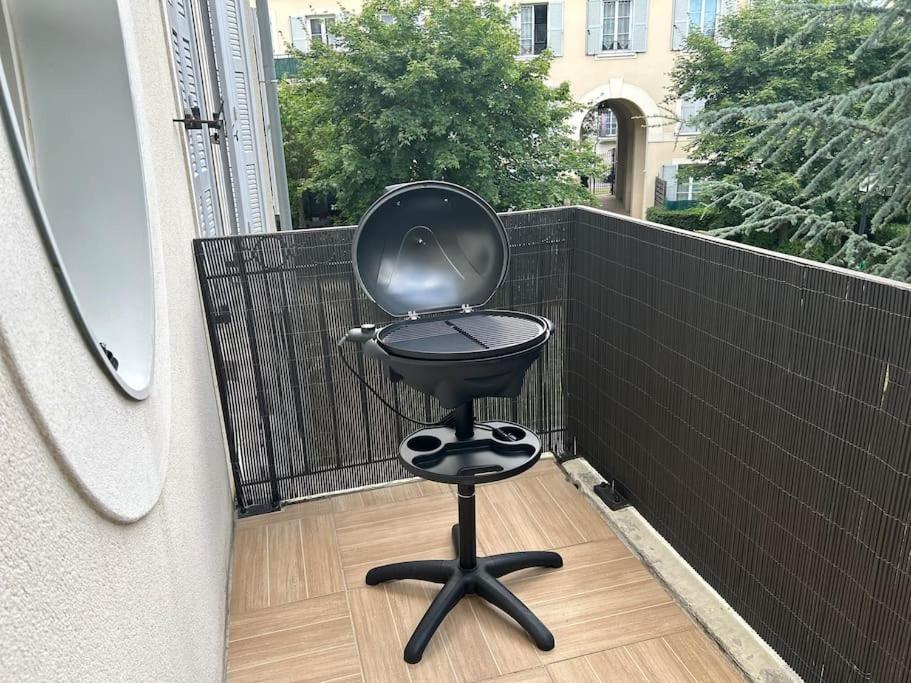 Once Upon A Time - 7min From Disneyland - Private Parking Apartment Magny-le-Hongre