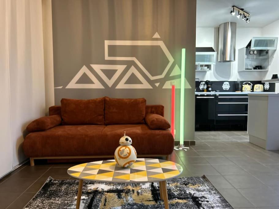 Once Upon A Time - 7min From Disneyland - Private Parking Apartment Magny-le-Hongre